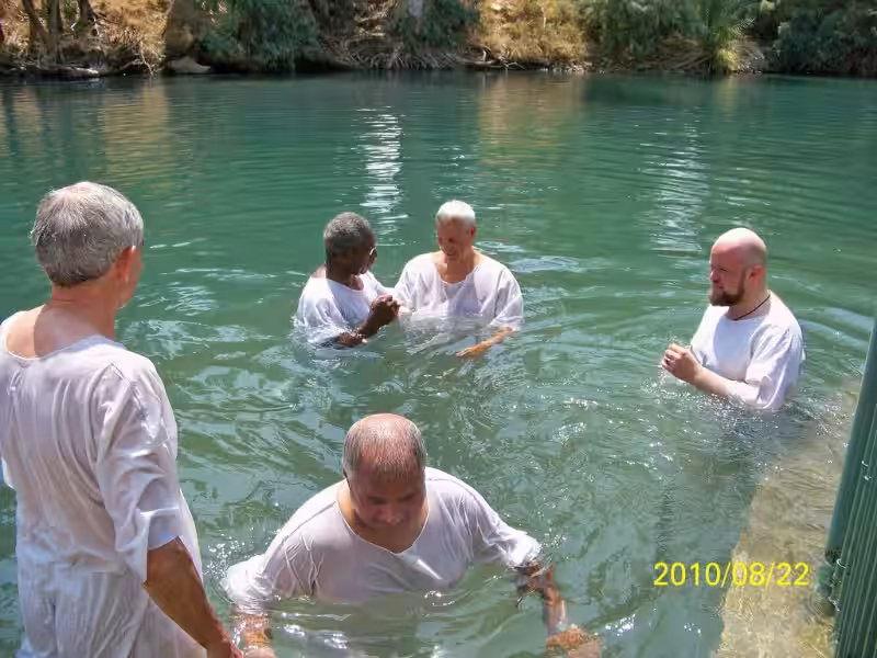 Do Muslim Celebrate Easter? Do Muslim Celebrate Easter?